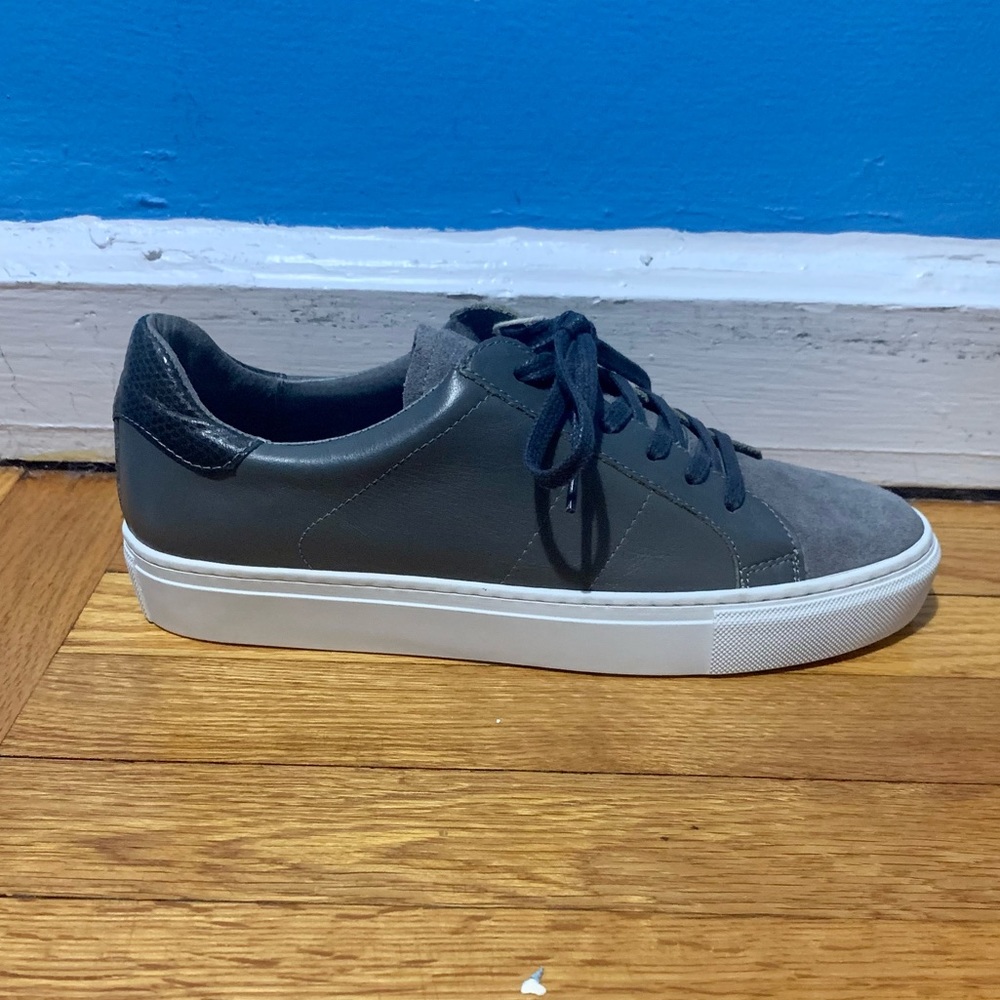 NWOT Garment Project casual shoes